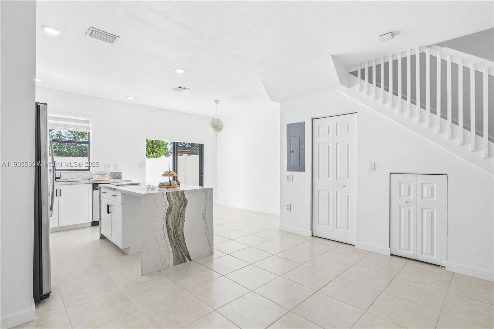 AQUABELLA SECTION TWO - Residential Lease