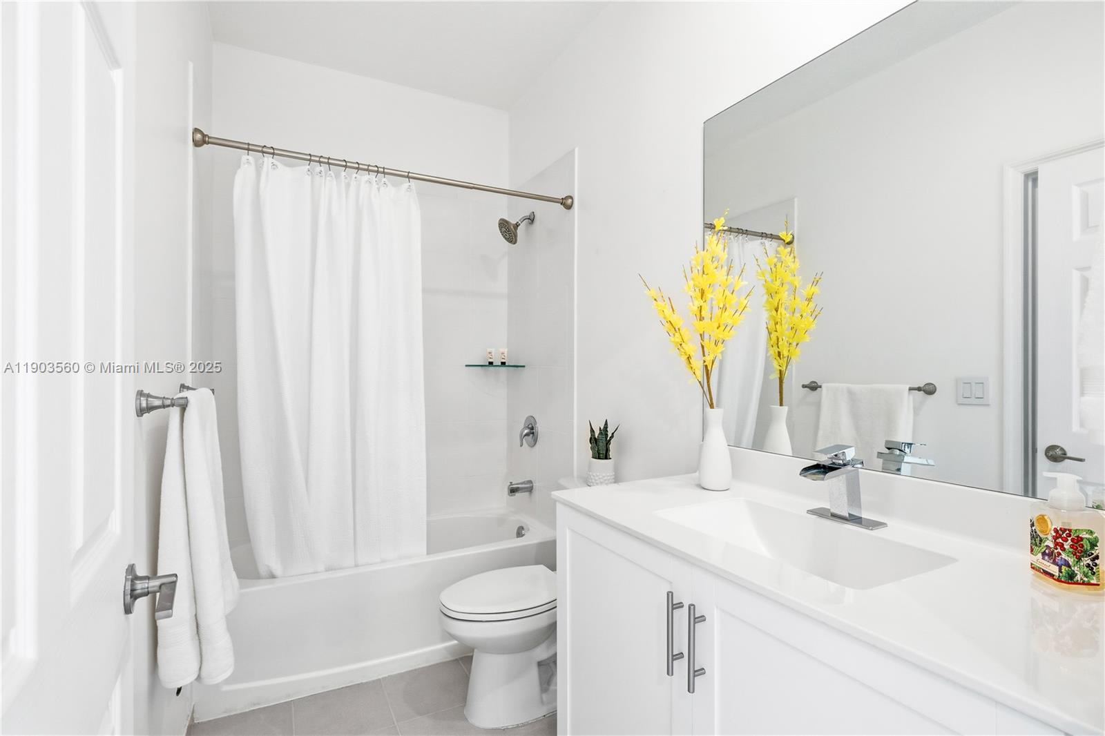 AQUABELLA SECTION TWO - Residential Lease