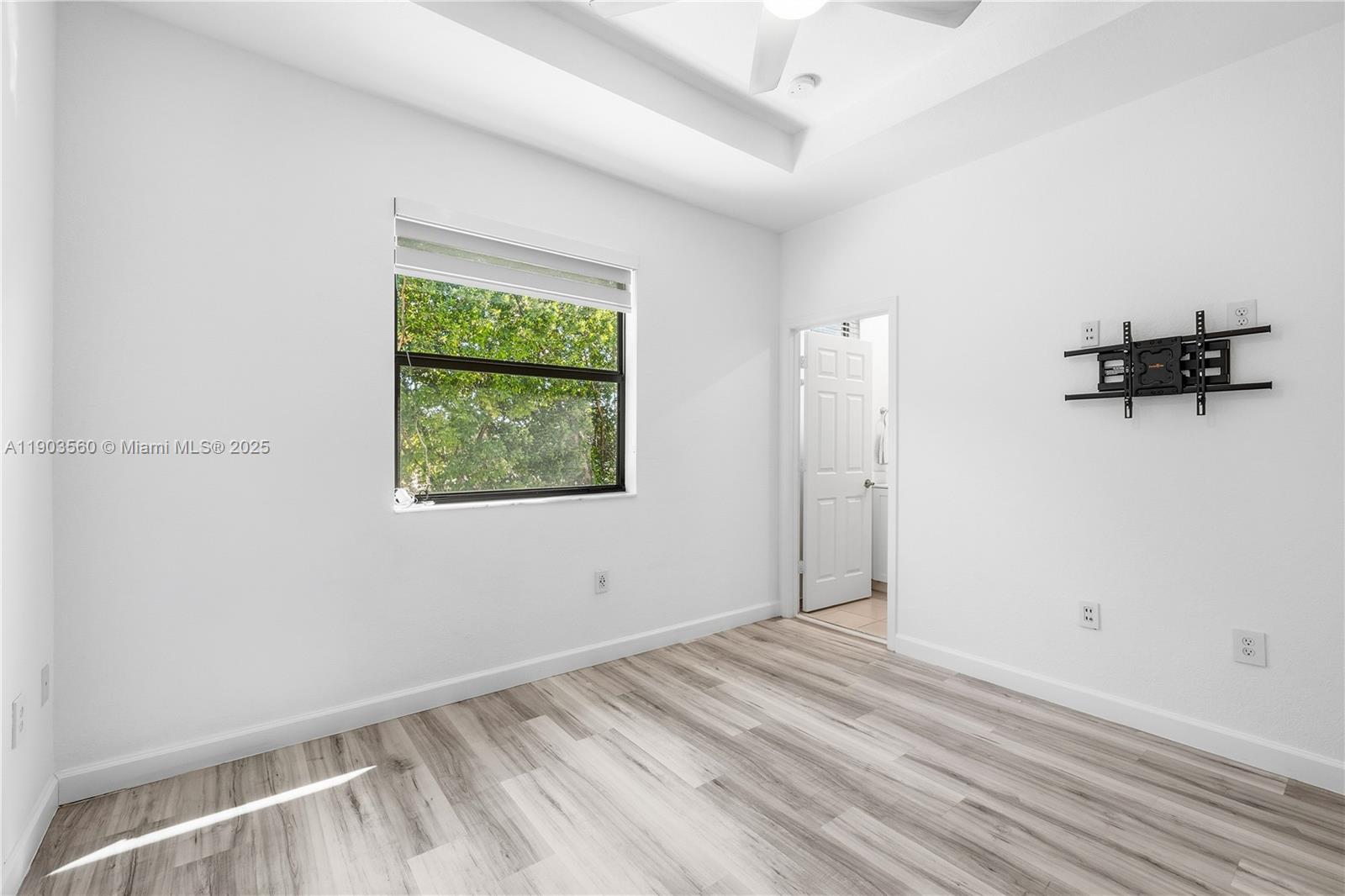 AQUABELLA SECTION TWO - Residential Lease