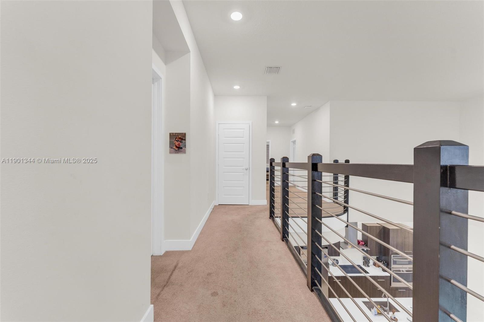 DUNNWOODY LAKE - Residential