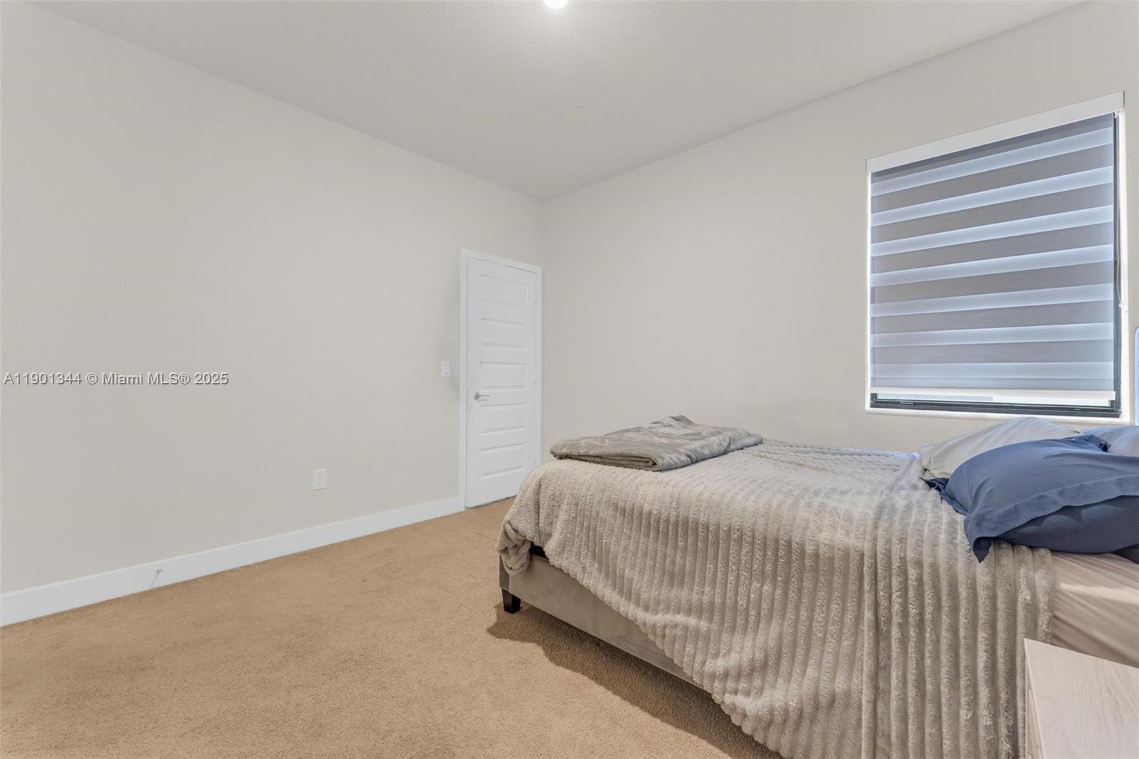 DUNNWOODY LAKE - Residential