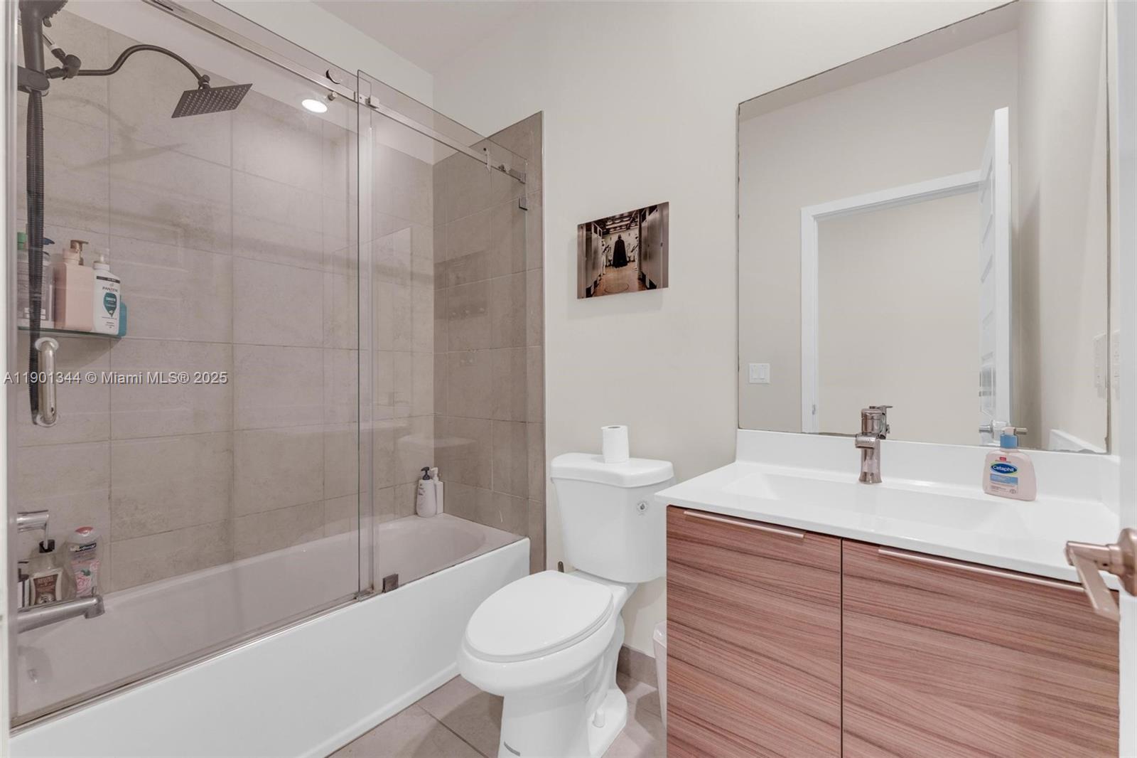 DUNNWOODY LAKE - Residential