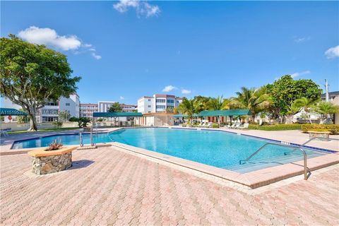 A home in Lauderdale Lakes