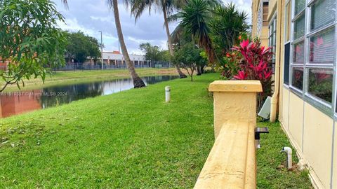 A home in Lauderdale Lakes