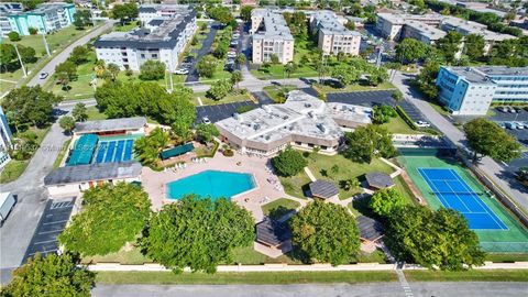 A home in Lauderdale Lakes