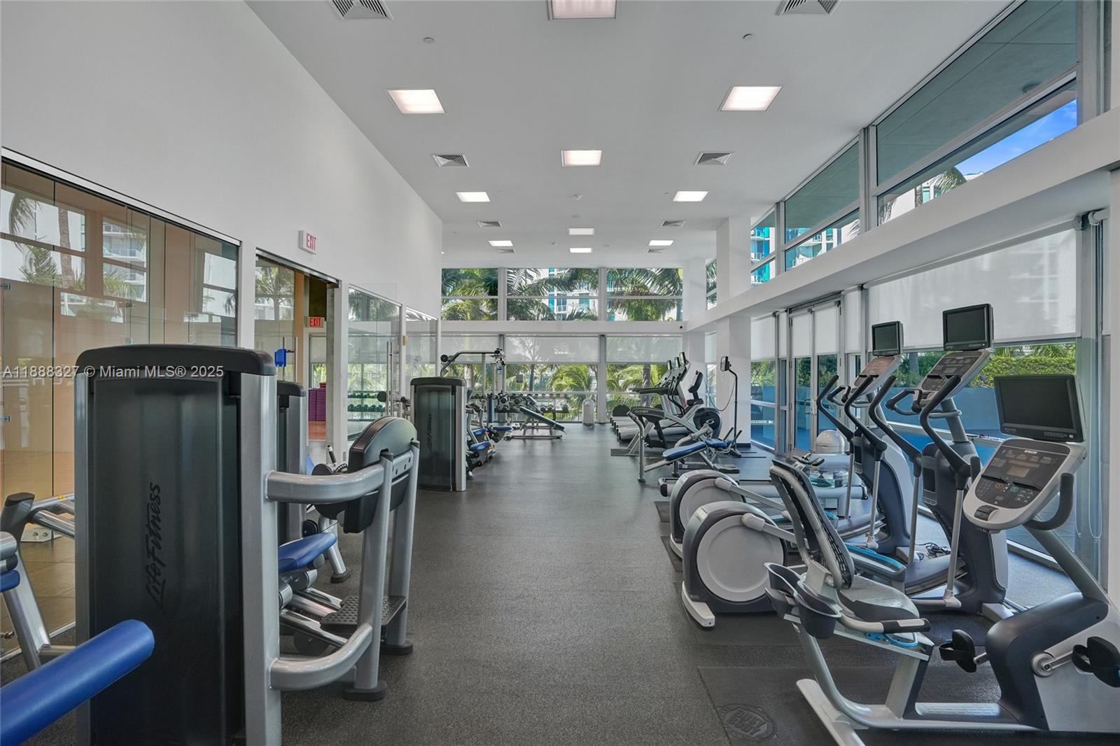 ARTECH RESIDENCES AT AVEN - Residential