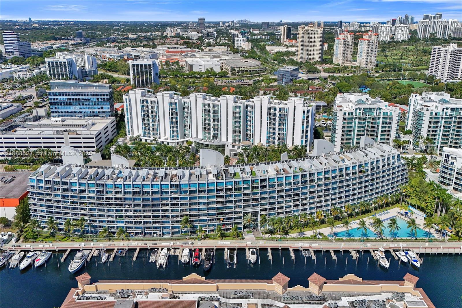 ARTECH RESIDENCES AT AVEN - Residential