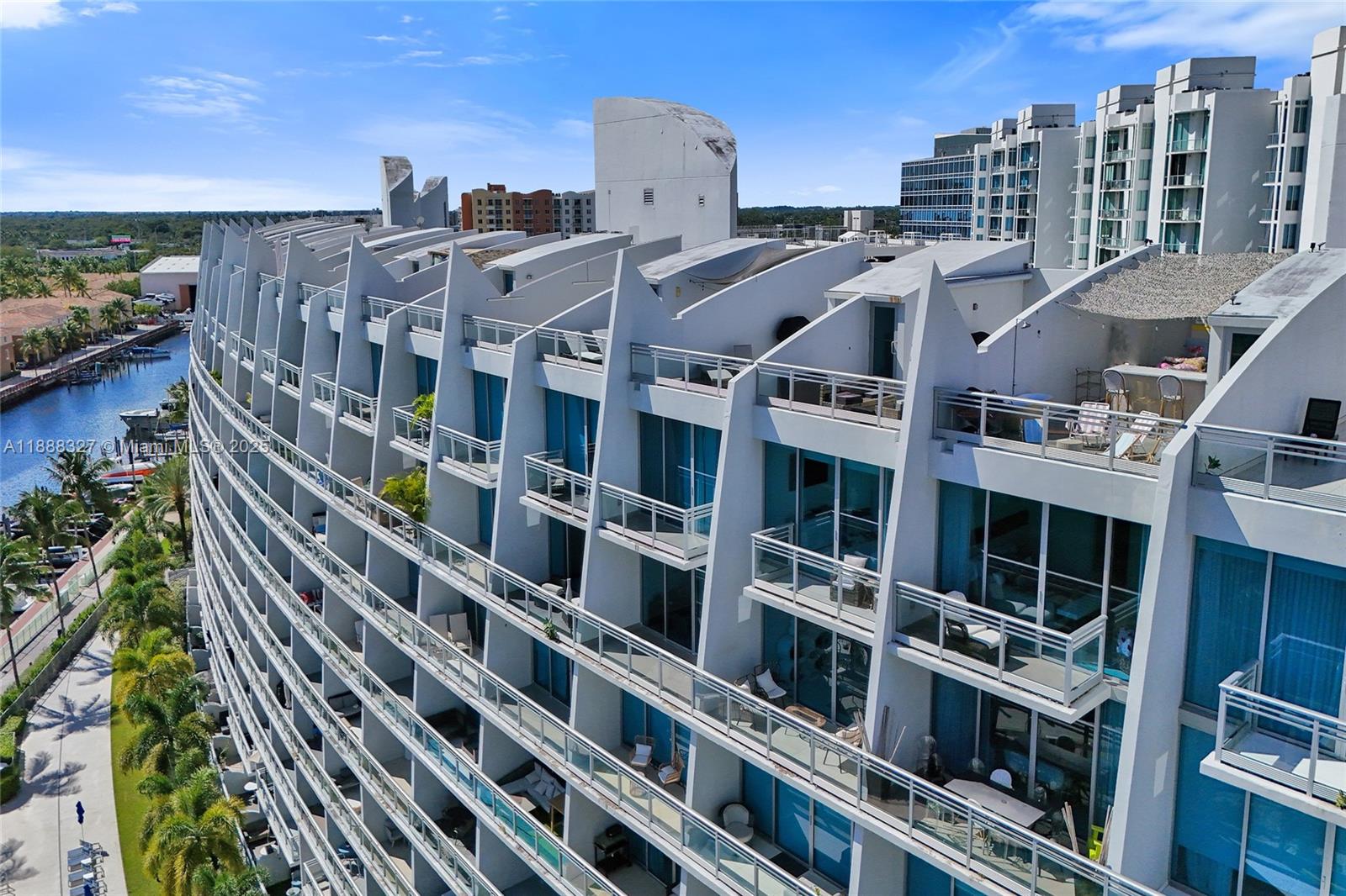 ARTECH RESIDENCES AT AVEN - Residential