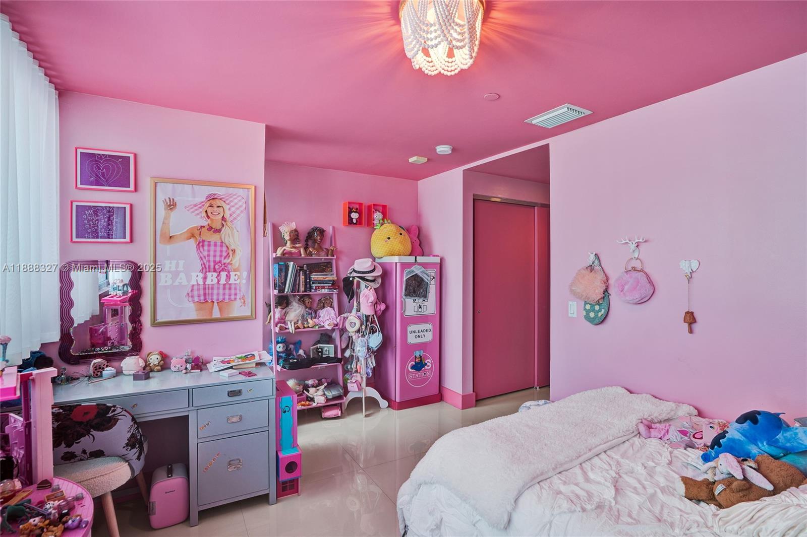 ARTECH RESIDENCES AT AVEN - Residential