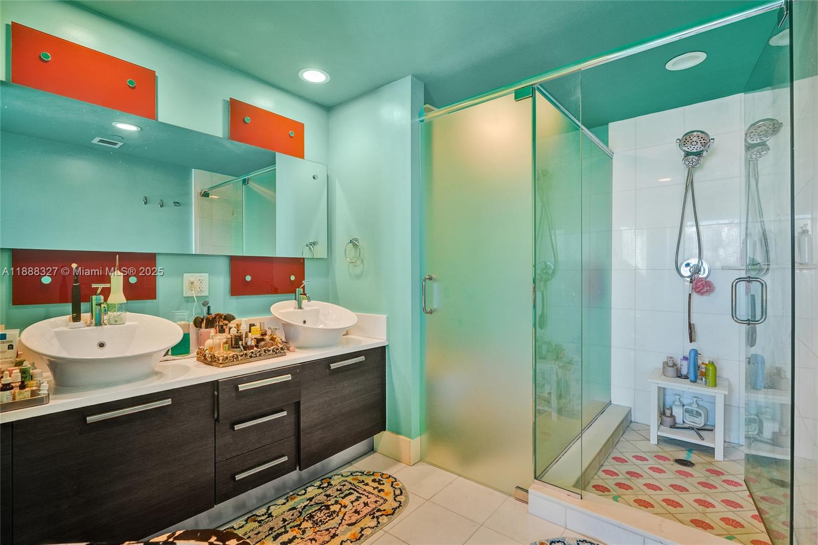 ARTECH RESIDENCES AT AVEN - Residential