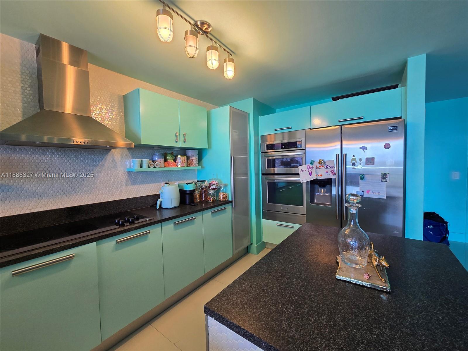 ARTECH RESIDENCES AT AVEN - Residential