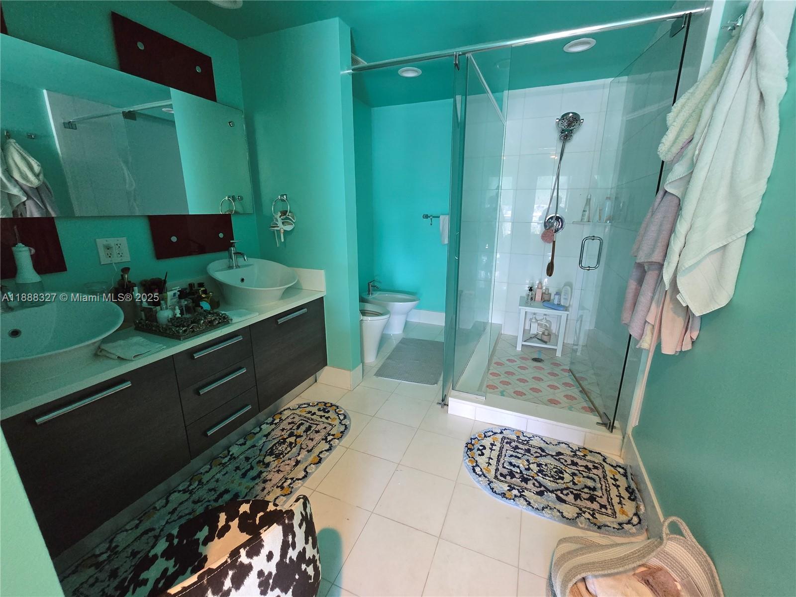 ARTECH RESIDENCES AT AVEN - Residential