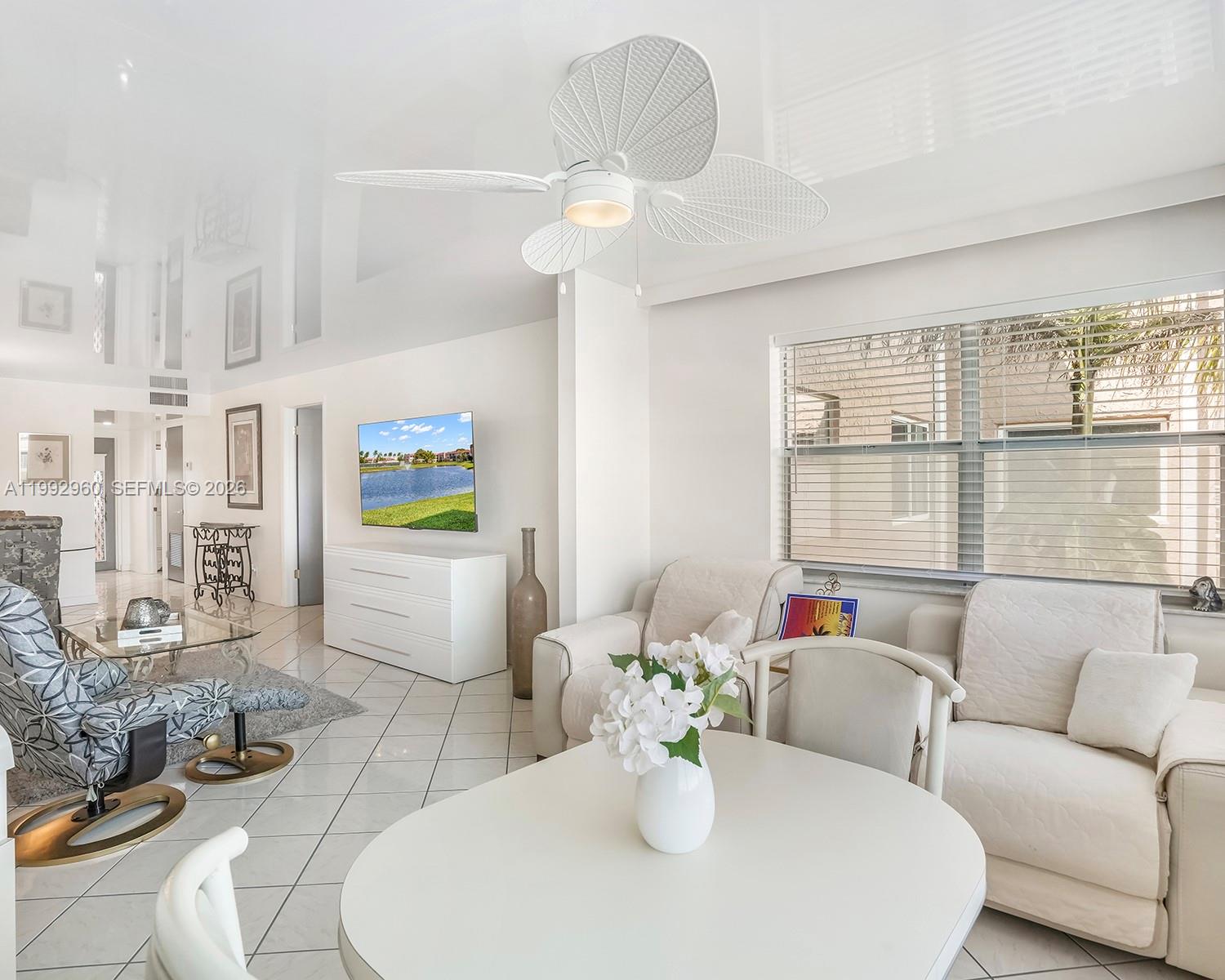 SUNRISE LAKES 145 CONDO - Residential