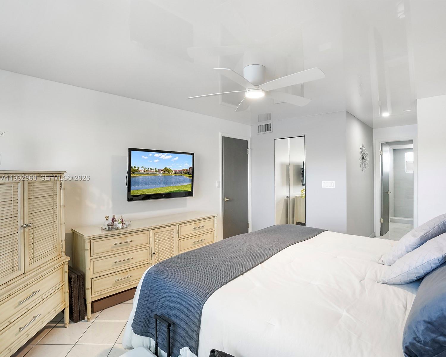 SUNRISE LAKES 145 CONDO - Residential