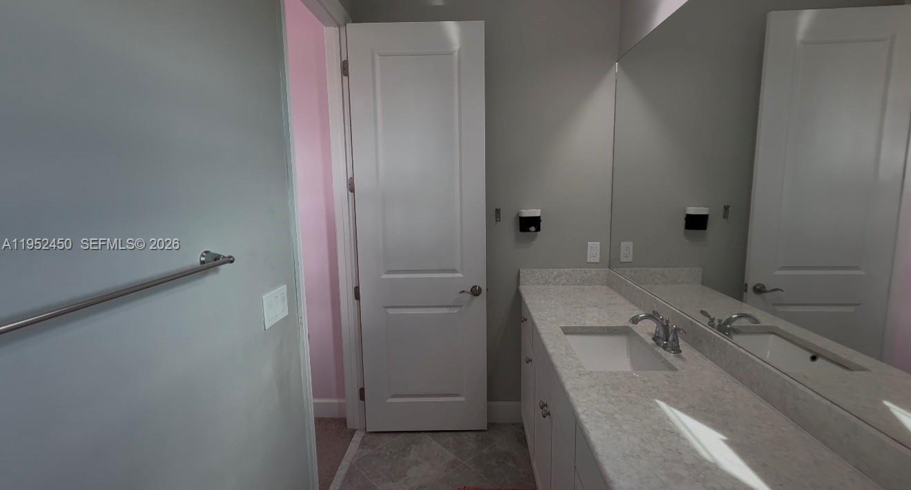 ORCHARDS OF WESTLAKE PHAS - Residential