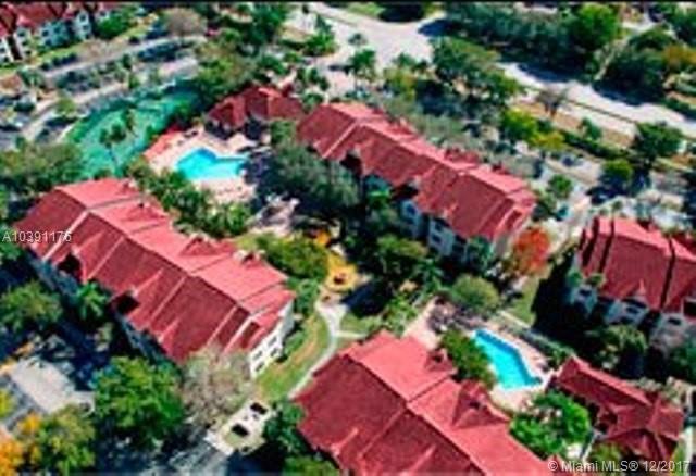 Great, renovated, and super spacious 3/2 condo unit in Atlantic Springs. Located in the heart of Coral Springs, close to shopping centers, restaurants and major highways. This community offers a newly remodeled clubhouse with fully equipped fitness center , lounge and media center, business center, party room with kitchen, pool, whirlpool Spa and deck.