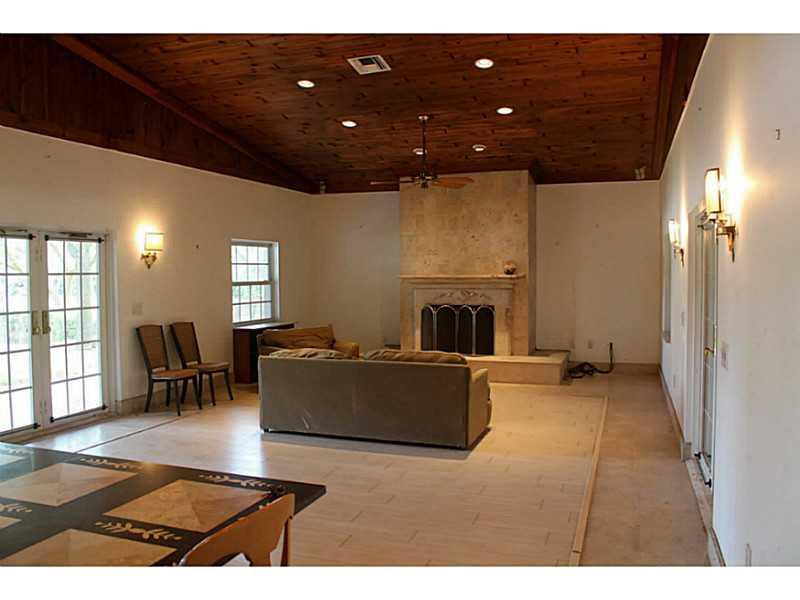 EVERGLADES SUGAR & LAND C - Residential