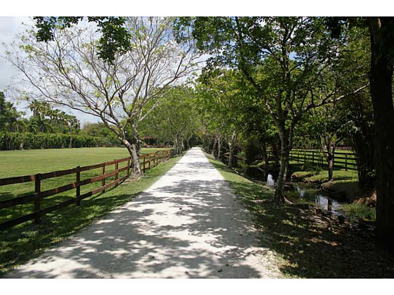 EVERGLADES SUGAR & LAND C - Residential