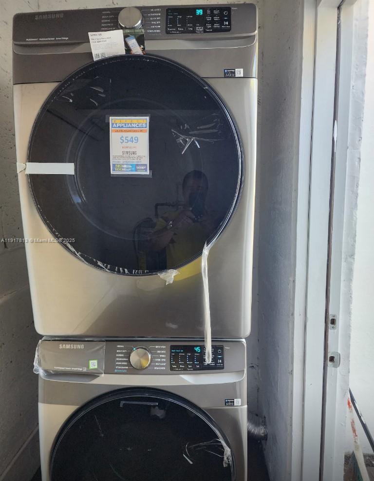 RICHMOND HEIGHTS - Residential