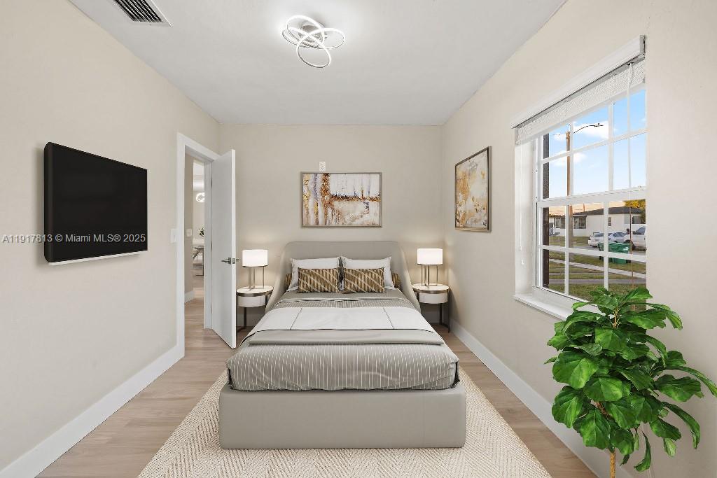 RICHMOND HEIGHTS - Residential