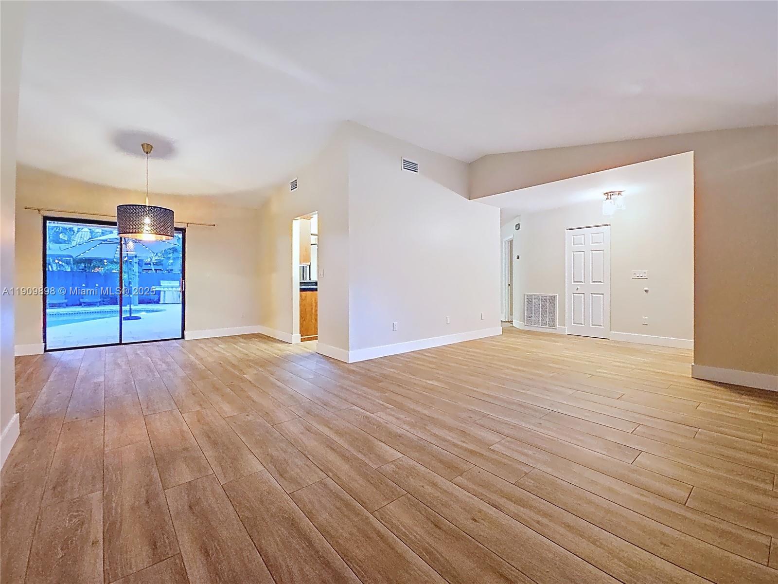 WAVERLY HUNDRED - Residential Lease