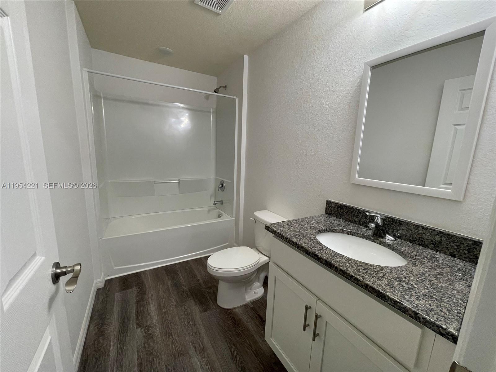 Banyon Village - Residential