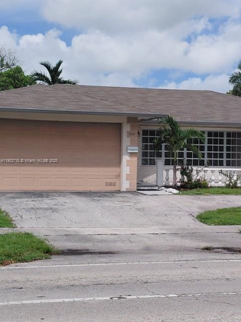 HOLLYWOOD HILLS AMEN PLAT - Residential Lease