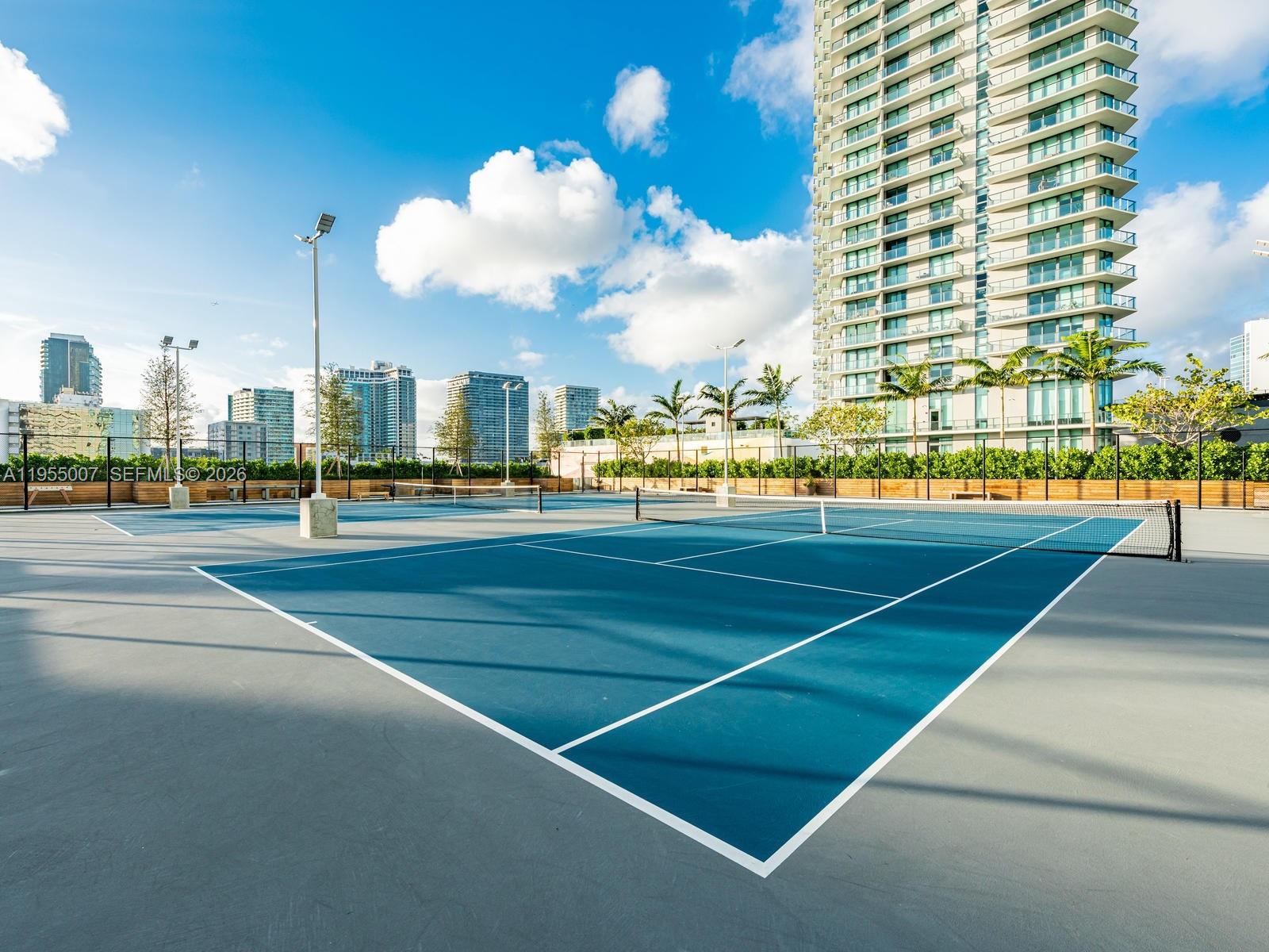 PARAISO BAY CONDO - Residential