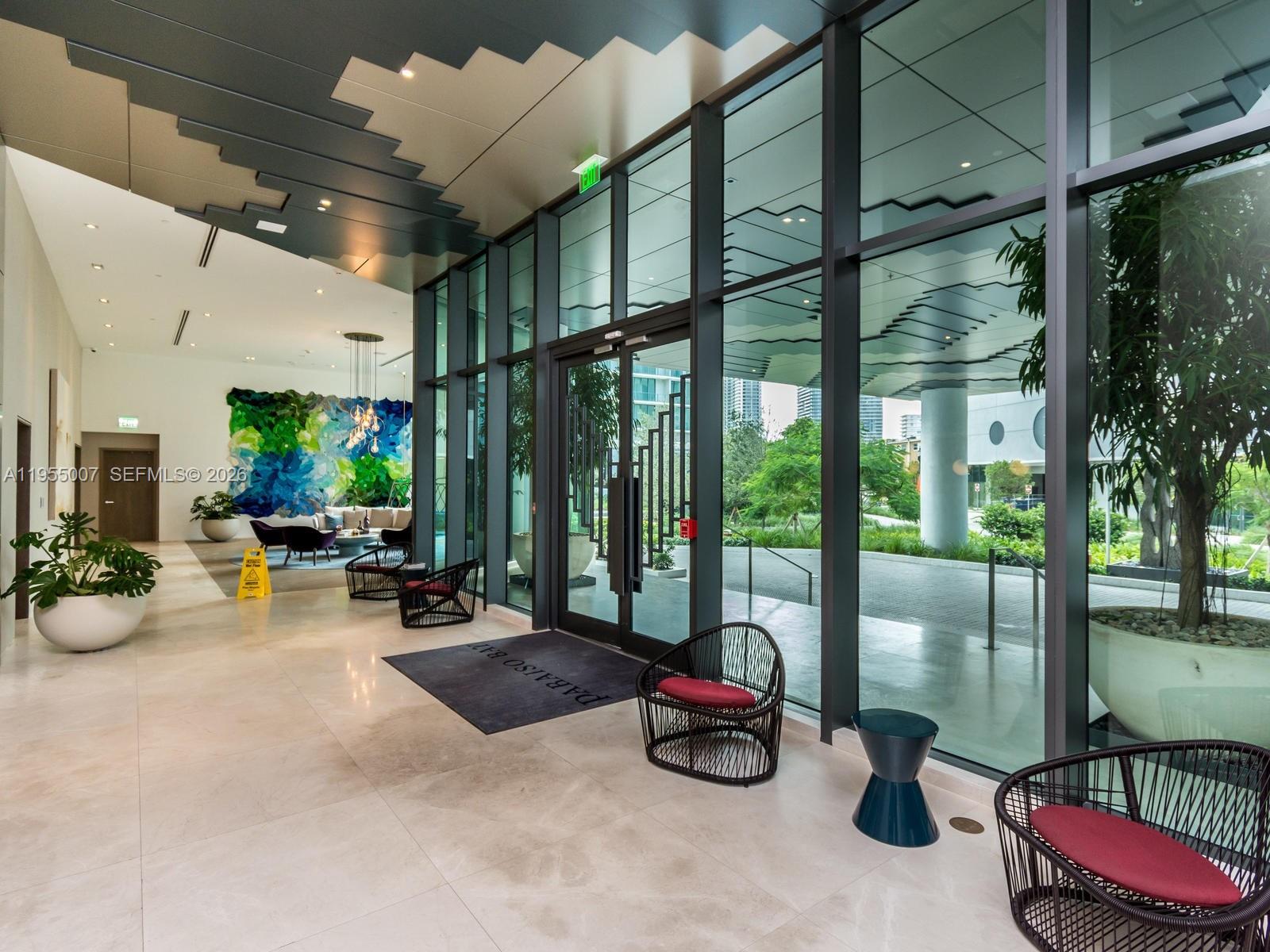 PARAISO BAY CONDO - Residential