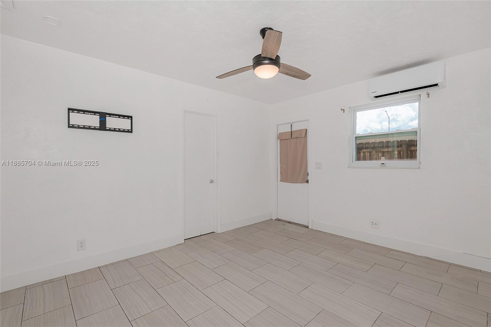ORANGEBROOK VILLAS CO-OP - Residential