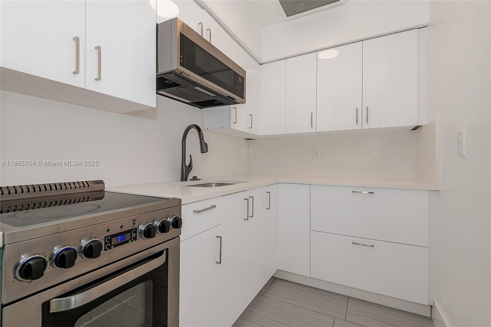 ORANGEBROOK VILLAS CO-OP - Residential