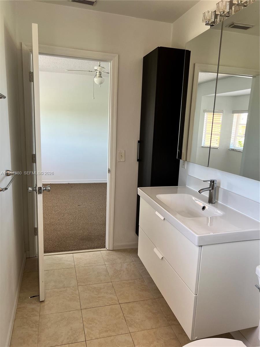 CARIBE LAKES PHASE I - Residential Lease