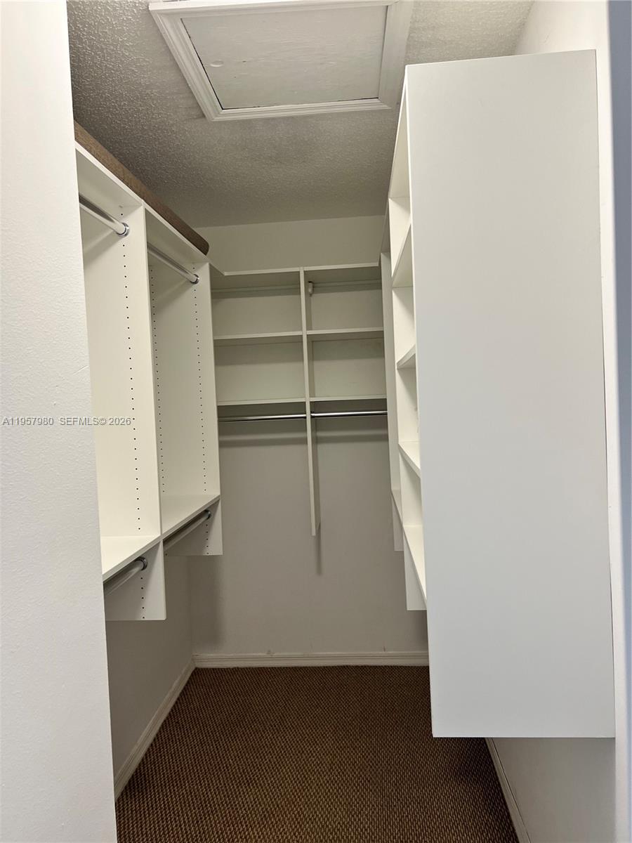 CARIBE LAKES PHASE I - Residential Lease