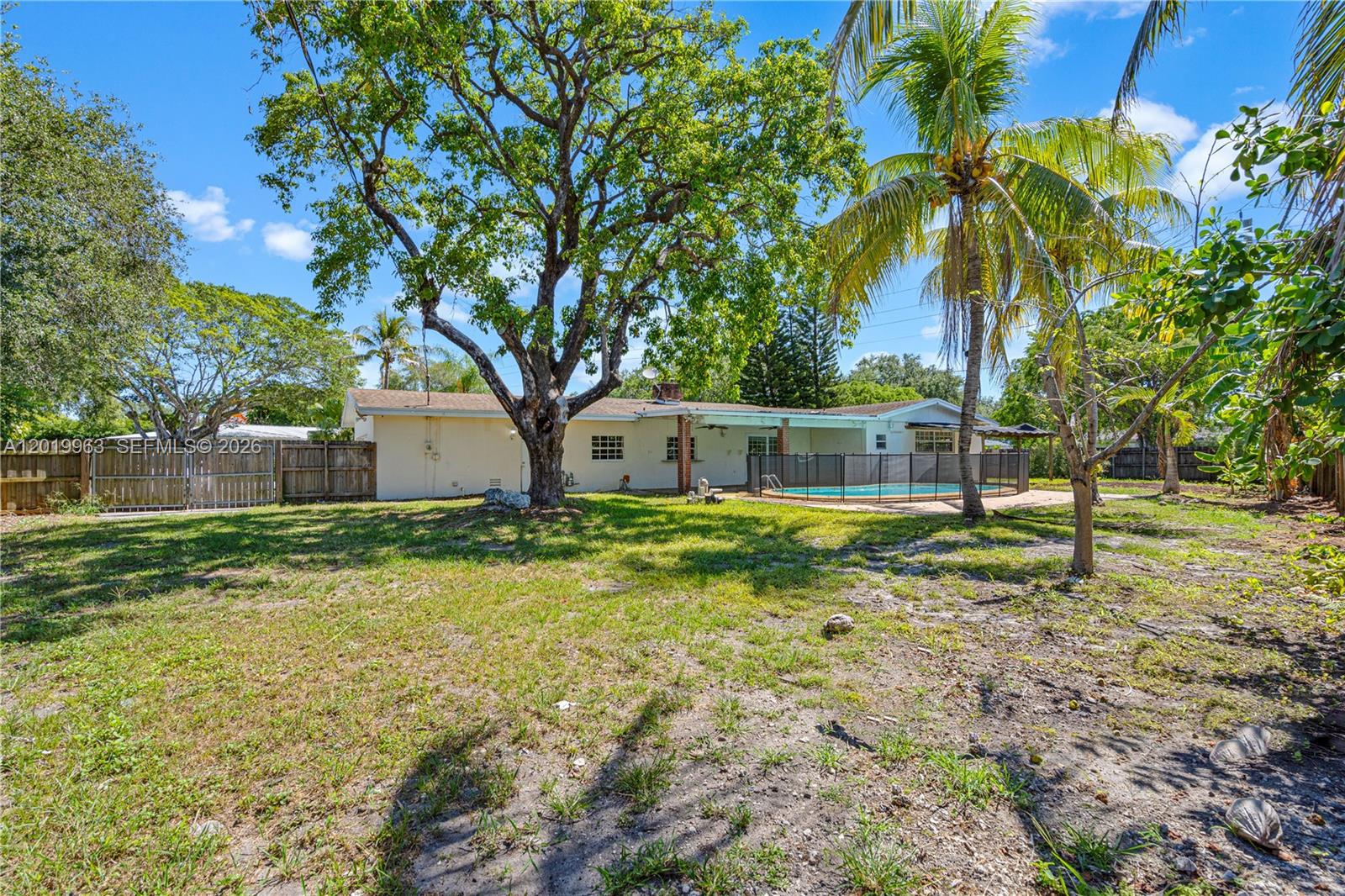 SOUTHWOOD 6TH ADDN - Residential