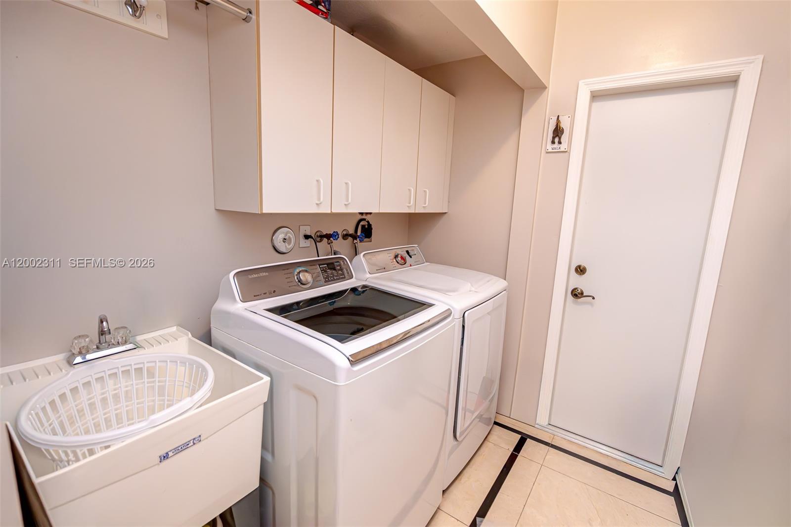 DORAL ISLES PACIFICA - Residential