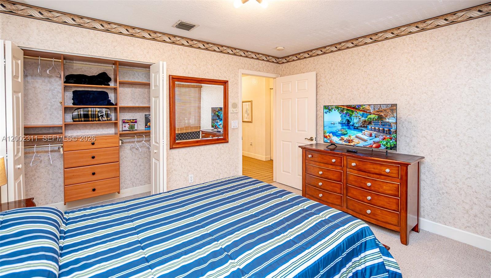 DORAL ISLES PACIFICA - Residential