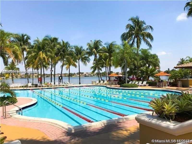 DORAL ISLES PACIFICA - Residential