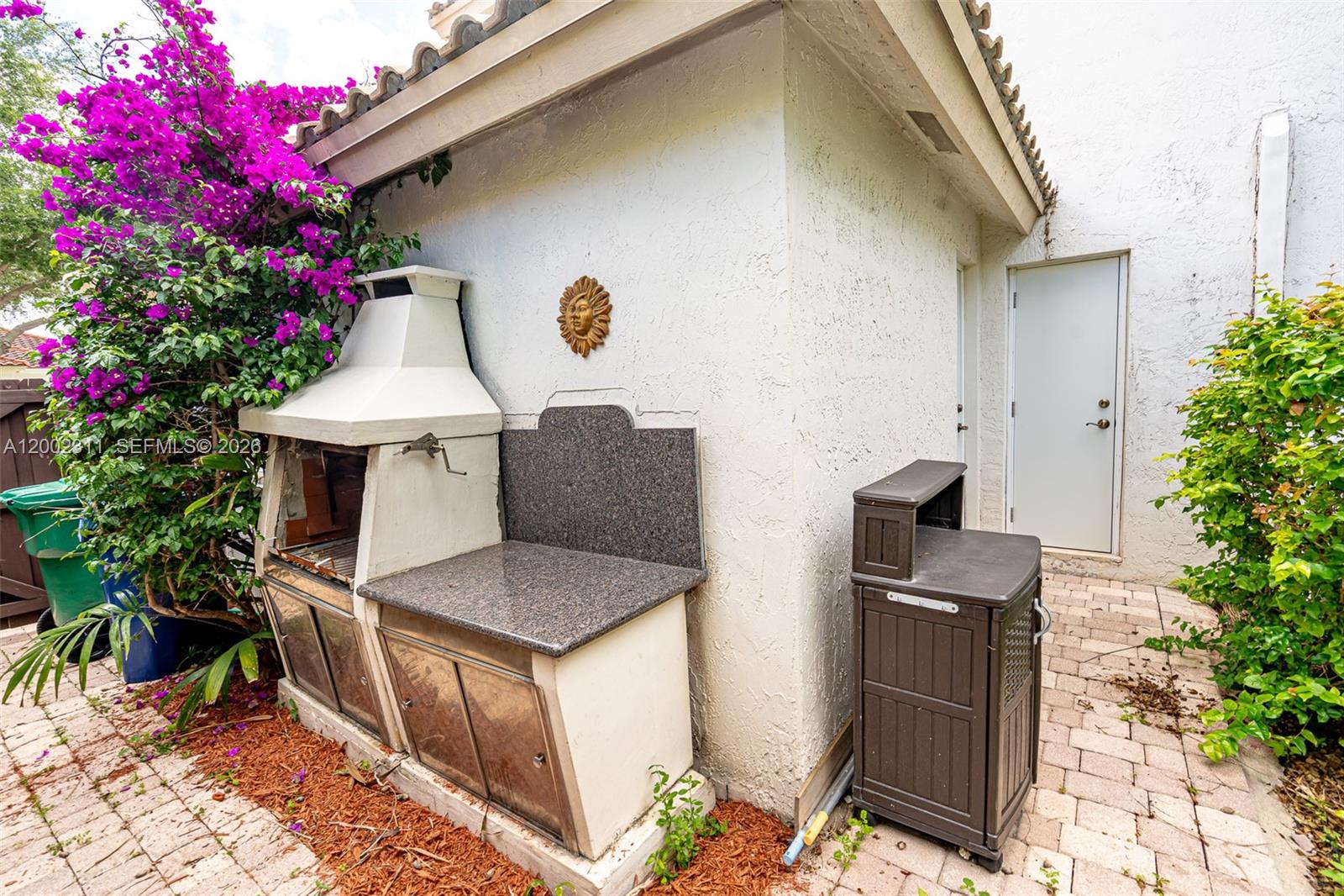 DORAL ISLES PACIFICA - Residential