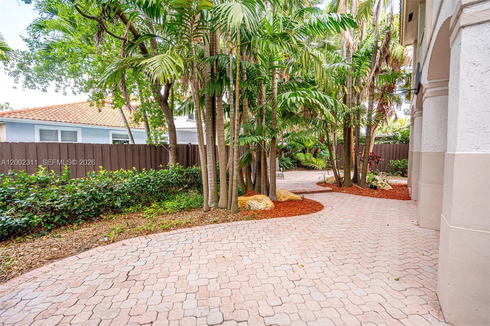 DORAL ISLES PACIFICA - Residential