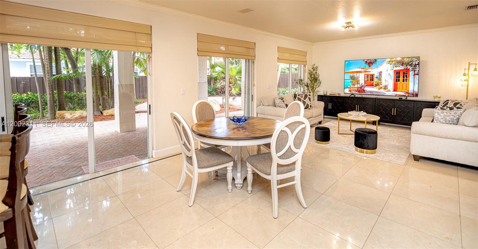 DORAL ISLES PACIFICA - Residential