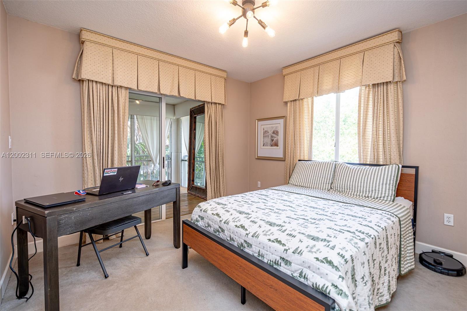 DORAL ISLES PACIFICA - Residential