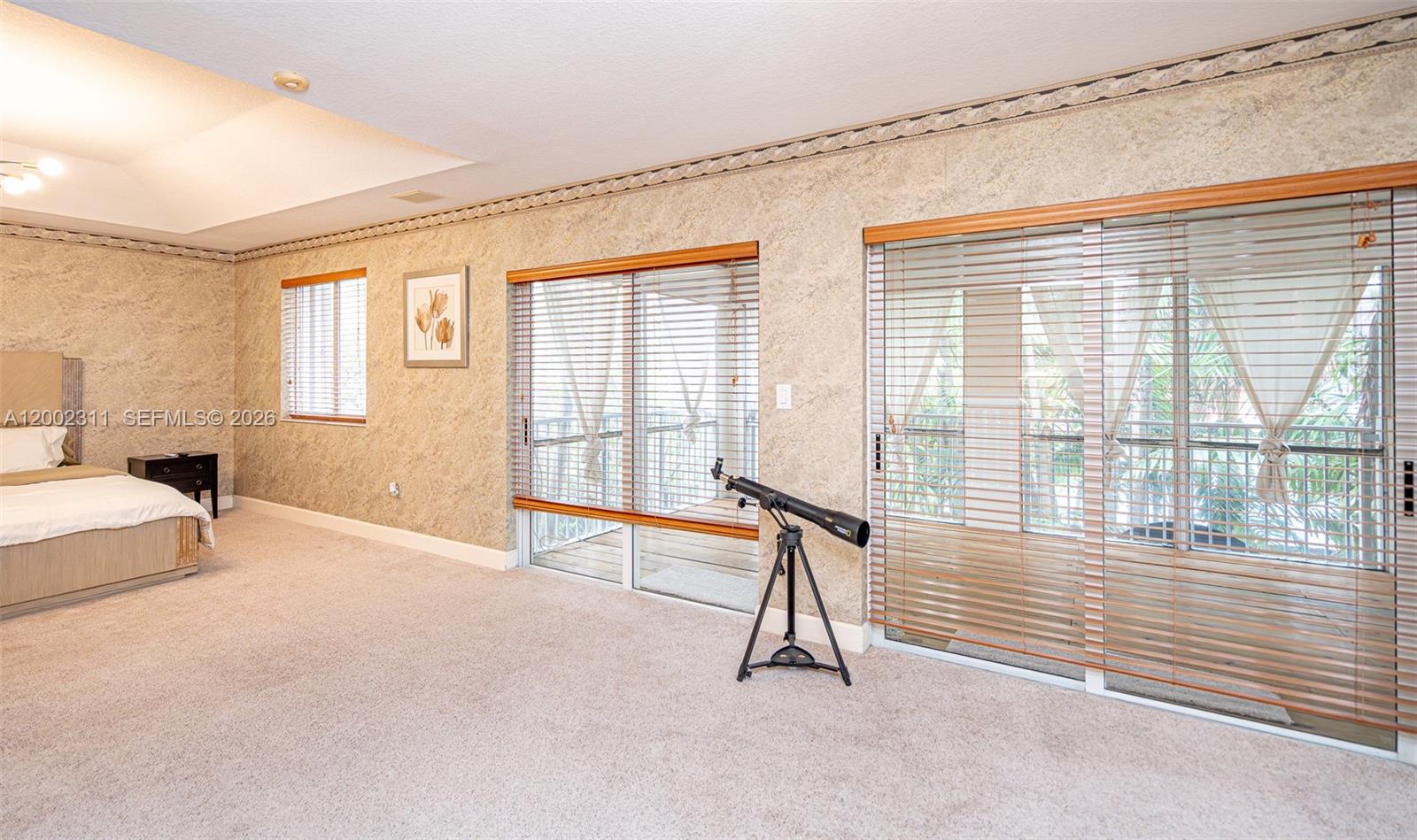 DORAL ISLES PACIFICA - Residential