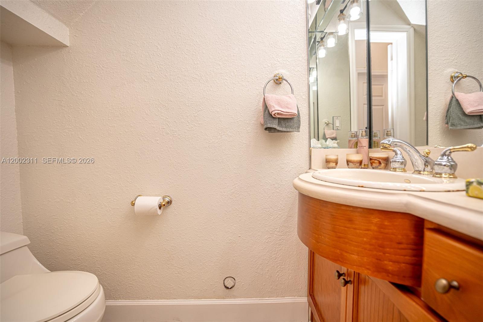 DORAL ISLES PACIFICA - Residential