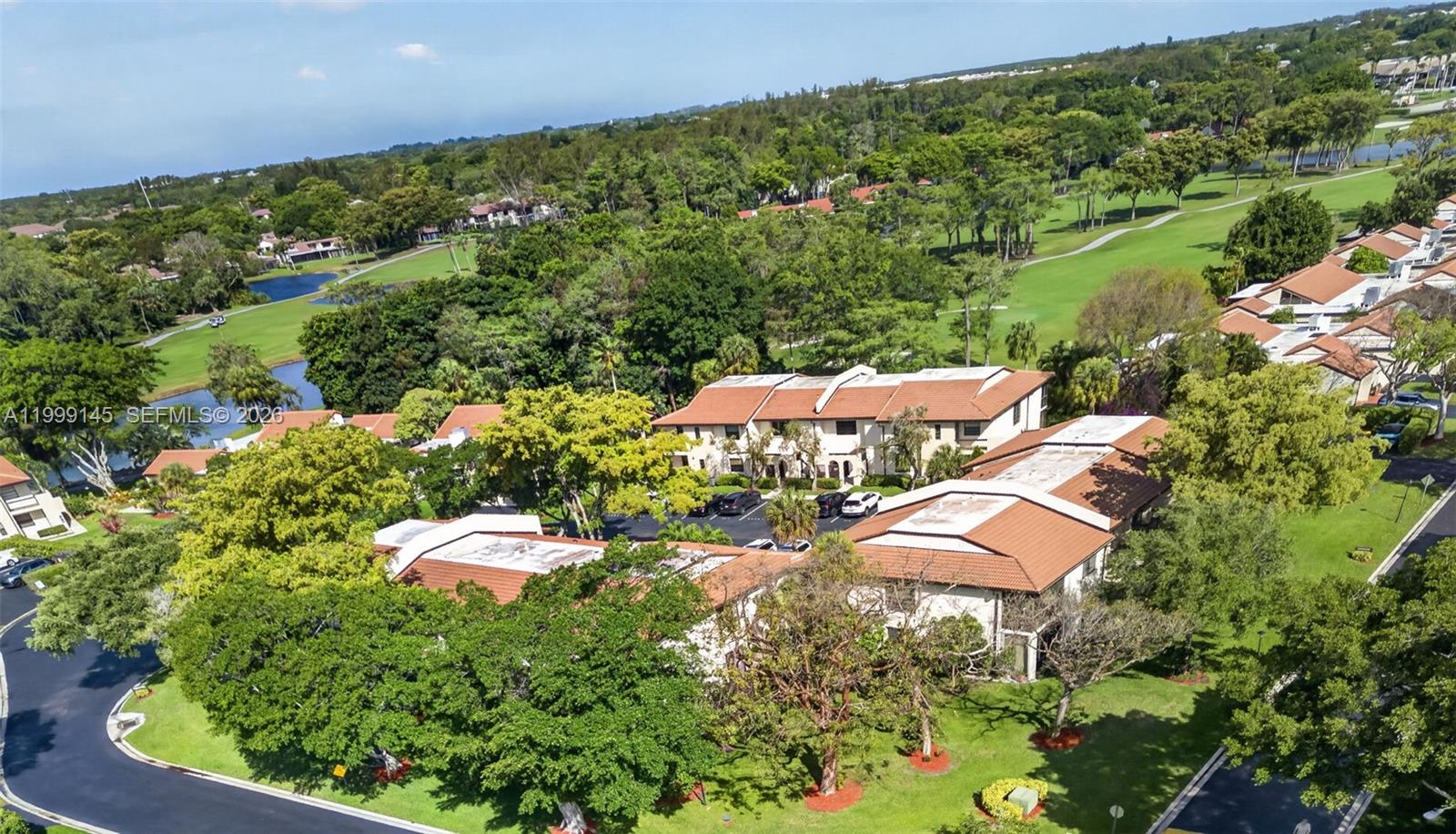 HORIZONS OF BOCA LAGO CON - Residential