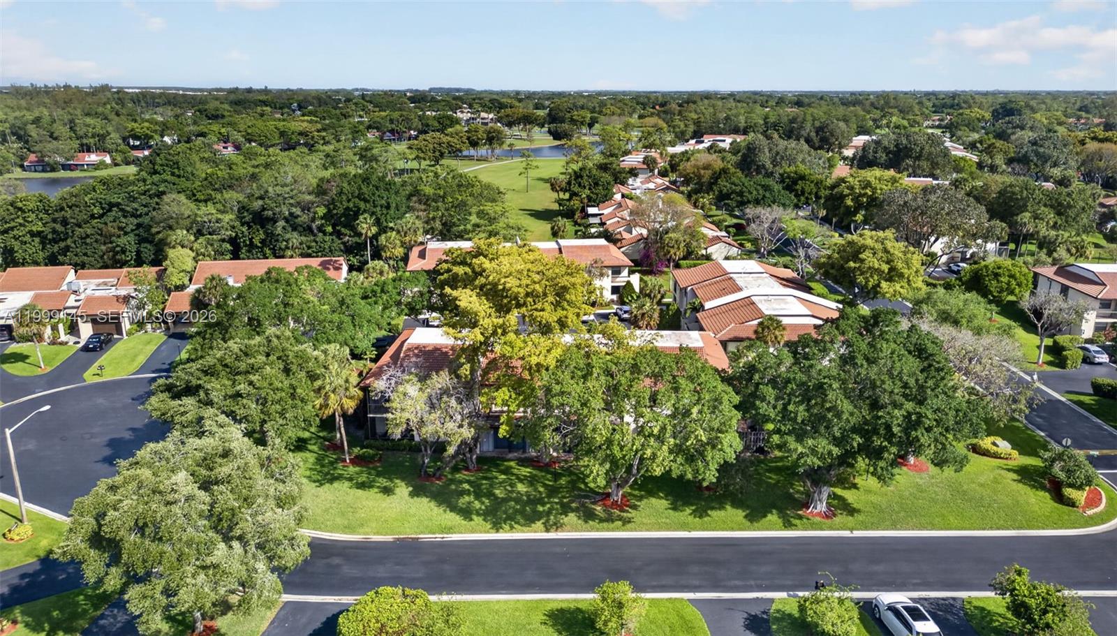 HORIZONS OF BOCA LAGO CON - Residential