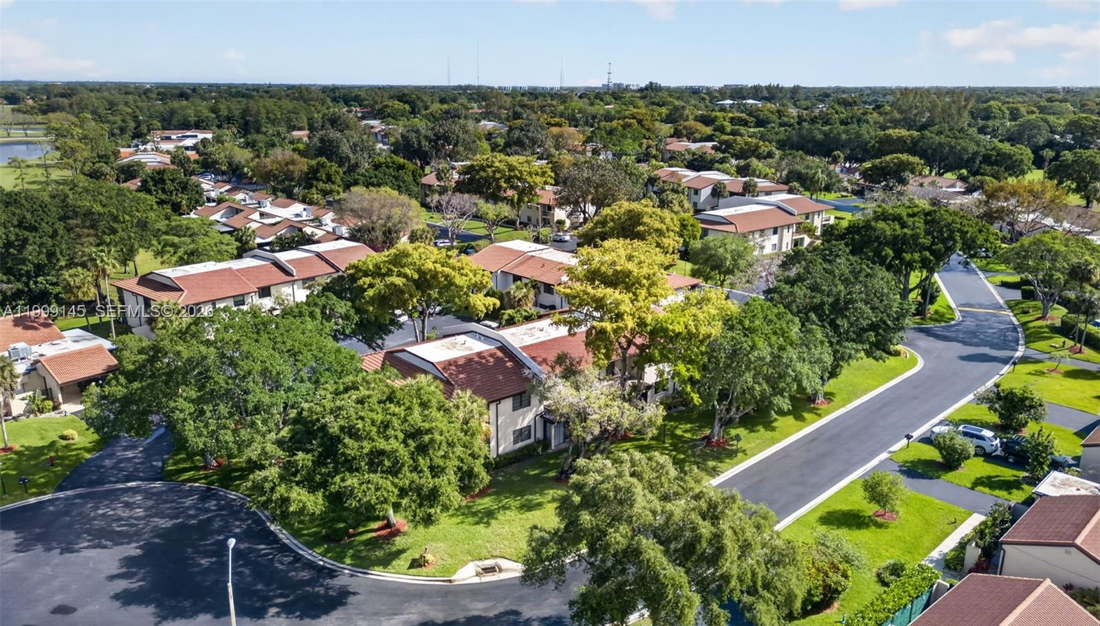 HORIZONS OF BOCA LAGO CON - Residential