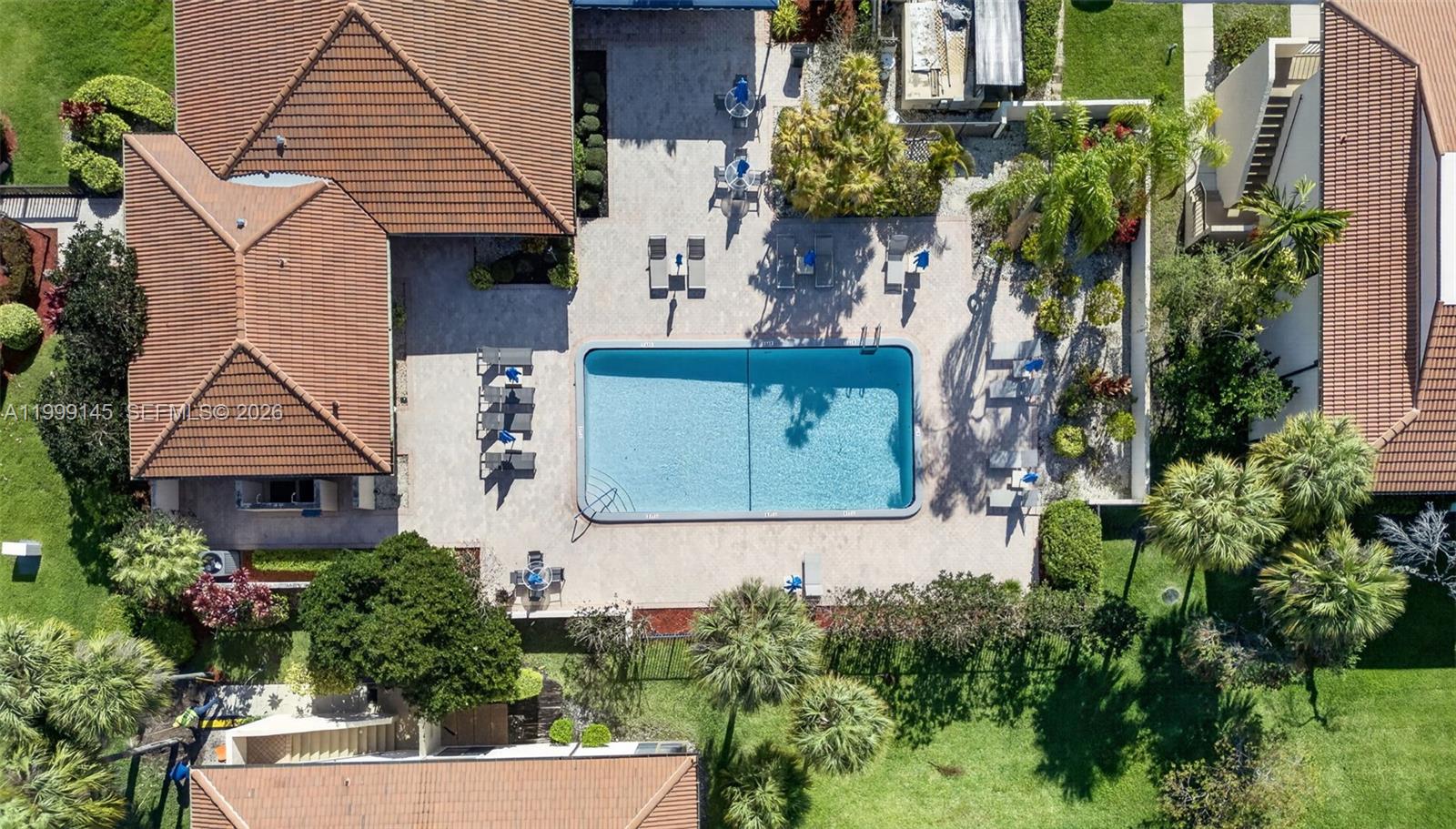 HORIZONS OF BOCA LAGO CON - Residential