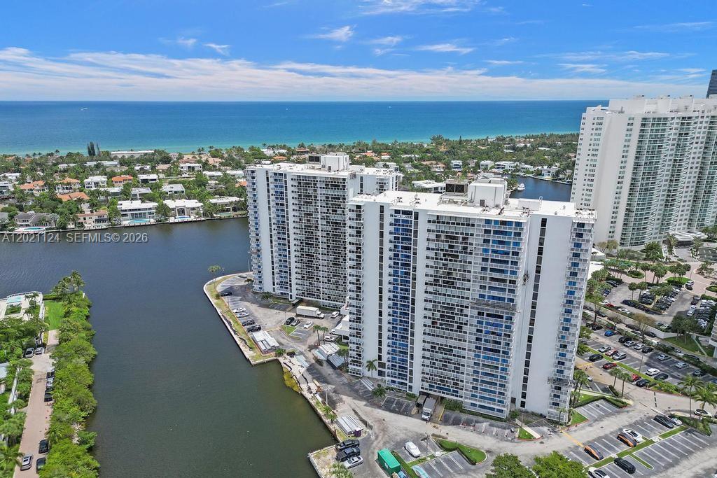 WATERVIEW CONDO - Residential
