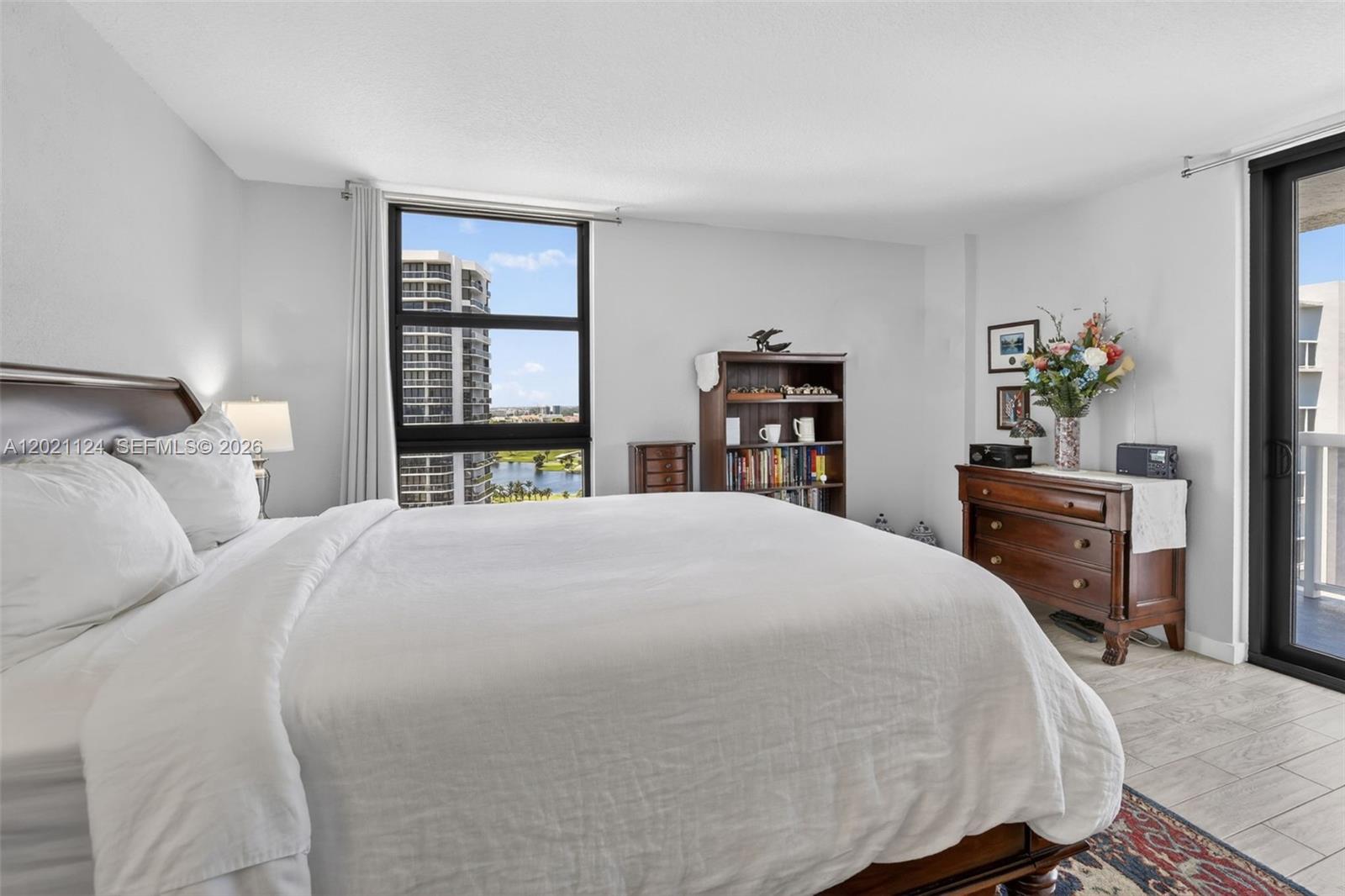 WATERVIEW CONDO - Residential
