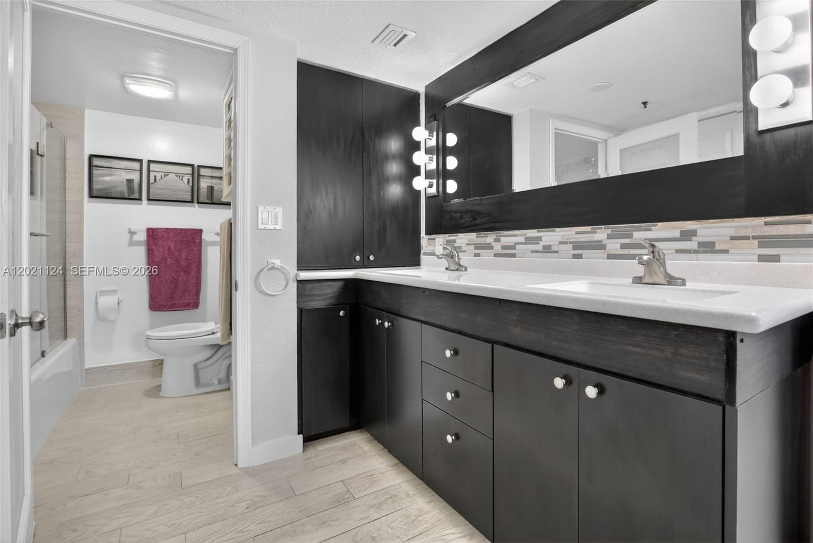 WATERVIEW CONDO - Residential